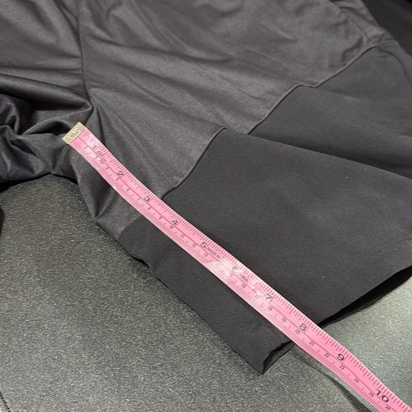 Under Armour Gore Windstopper,elastic drawcord waist, hip pockets,leg zip pocket - Picture 6 of 8